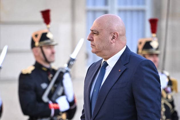 Emmanuel Macron welcomes Joseph Aoun at the Elysee FA President of the Lebanese Republic Joseph Aoun arrives to be welcomed by French President Emmanuel Macron at the Elysee Palace in Paris on September 17, 2026. Photo by Firas Abdullah ABACAPRESS.COM Paris Ile-de-France France  Copyright: xAbdullahxFiras ABACAx