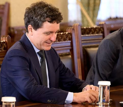 President Dan Talks With Parties to Name a New Prime Minister - PSD, Bucharest, Romania Bucharest, Romania. 17th Sep, 2026: Romanian President Nicusor Dan meets the Social Democratic Party (PSD) delegation during consultations at Cotroceni Palace. Consultations are held to appoint a new prime minister, 135 days after the Bolojan government was dismissed in a no‘confidence vote. Bucharest Romania Copyright: xLucianxAlecux