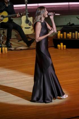 ABB LEONY: Leony, the German pop singer, performing at a concert in the main hall of the Elbphilharmonie during the E On New Energy Experience on September 16, 2026, in Hamburg