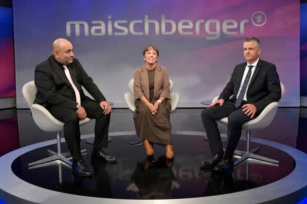 Omid Nouripour, Margot Käßmann, and Thorsten Frei on the ARD talk show *maischberger* at the studio in Berlin-Adlershof, Berlin, September 16, 2026 Foto:xM.xBehrensx xFuturexImagex maischberger1609_6903