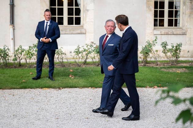 President Macron Welcomes King Abdullah II Of Jordan At Hotel Des Invalides - Paris French President Emmanuel Macron welcomes Jordan s King Abdullah II at the Hôtel National des Invalides in Paris on September 17, 2026.Photo by Eliot Blondet ABACAPRESS.COM Paris France France  Copyright: xBlondetxEliot ABACAx