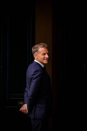 French President Receives Jordan s King Aurelien Morissard MAXPPP MAXPPP Paris September 17, 2026 French President Emmanuel Macron welcomes Jordan s King ahead of a meeting of the Aqaba Process in support of the Lebanese Armed Forces at the Hôtel des Invalides in Paris, France, Thursday, November 17, 2026 Aurelien Morissard MAXPPP Paris, France  Copyright: xMAXPPPxAurelienxMorissard MAXPPPx MOR202609172276 MOR202609172276