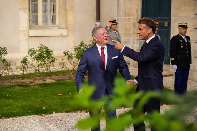 French President Receives Jordan s King Aurelien Morissard MAXPPP MAXPPP Paris, Sept. 17, 2026 French President Emmanuel Macron welcomes Jordan s King Abdullah II ahead of a meeting of the Aqaba Process in support of the Lebanese Armed Forces at the Hôtel des Invalides in Paris, France, Thursday, September 17, 2026 Aurelien Morissard MAXPPP Paris, France  Copyright: xMAXPPPxAurelienxMorissard MAXPPPx MOR202609172283 MOR202609172283