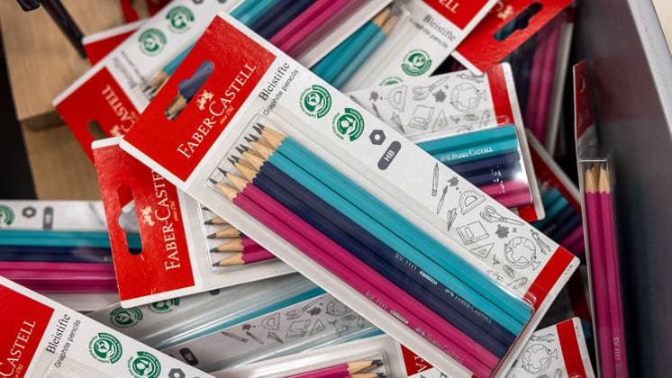 Faber Castell Opens Pop-Up Store at the Wöhrl Outlet in the Former Kaufhof, Nuremberg, September 17, 2026. Faber Castell pencils are available for sale in multipacks. The sets contain HB-grade graphite pencils in various barrel colors. Nuremberg, Bavaria, Germany 20260917-286A8518-M4000