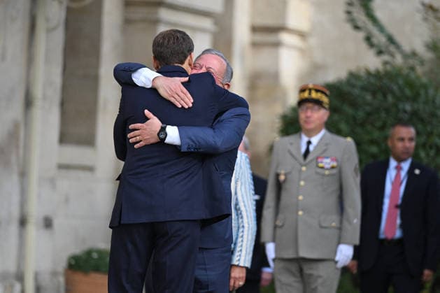 President Emmanuel Macron welcomes King Abdullah II of Jordan at the Hôtel des Invalides in Paris on September 17, 2026. Jeanne Accorsini, Bestimage. Jordan’s King Abdullah II is welcomed by French President Emmanuel Macron at the Hôtel des Invalides in Paris, France, on September 17, 2026, ahead of a meeting focused on Lebanon’s sovereignty and security and support for the Lebanese Armed Forces. Paris, France  Copyright: xJeannexAccorsinix xPoolx xBestimagexJeannexAccorsinix xPoolx xBestimagex