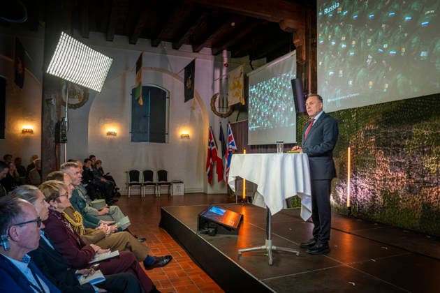 Army Summit 2026 Oslo 20260917 Minister of Defense Tore O. Sandvik opens the Army Summit at Akershus Fortress in Oslo. The Army and the Norwegian Atlantic Committee are organizing the Army Summit, which focuses on building European and Norwegian land defense. Photo: Heiko Junge, NTB, Oslo Norway RNvQSNgWDRI EDITORIAL USE ONLY Ref BNC POLRNvQSNgWDRI jpg  Copyright: xHeikoxJungex xNTBx