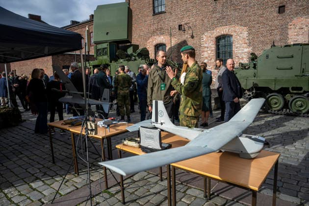 Army Summit 2026 Oslo 20260917 Military drones on display outside the Army Summit at Akershus Fortress The Army and the Norwegian Atlantic Committee are organizing Army Summit 2026, which focuses on building European and Norwegian land defense Photo: Heiko Junge, NTB, Oslo, Norway, X6pi46RAsOg, EDITORIAL USE ONLY, Ref BNC POLX6pi46RAsOg jpg  Copyright: xHeikoxJungex xNTBx