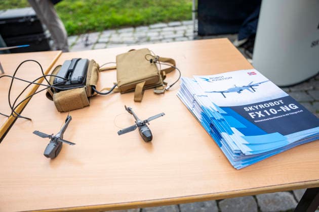 Army Summit 2026 Oslo 20260917 Military drones on display outside the Army Summit at Akershus Fortress The Norwegian Army and the Norwegian Atlantic Committee are organizing Army Summit 2026, which focuses on building European and Norwegian land defense Photo: Heiko Junge NTB Oslo Norway 0ZhdqO6tvsw EDITORIAL USE ONLY Ref BNC POL0ZhdqO6tvsw jpg  Copyright: xHeikoxJungex xNTBx