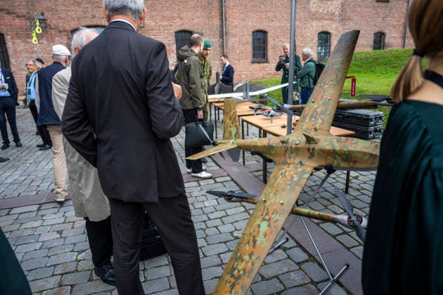 Army Summit 2026 Oslo 20260917 Military drones on display outside the Army Summit at Akershus Fortress The Norwegian Army and the Norwegian Atlantic Committee are organizing Army Summit 2026, which focuses on building European and Norwegian land defense Photo: Heiko Junge, NTB, Oslo, Norway p1OWq4qK4uM EDITORIAL USE ONLY Ref BNC POLp1OWq4qK4uM jpg  Copyright: xHeikoxJungex xNTBx
