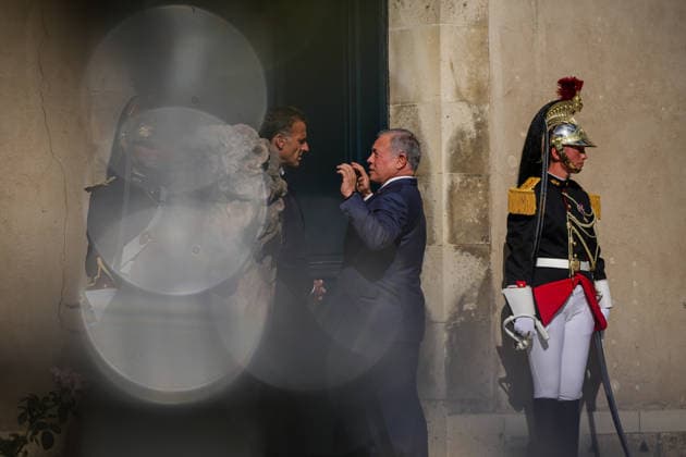 French President Receives Jordan s King Aurelien Morissard MAXPPP MAXPPP Paris, Sept. 17, 2026 French President Emmanuel Macron talks with Jordan s King Abdullah II after a meeting of the Aqaba Process in support of the Lebanese Armed Forces at the Hôtel des Invalides in Paris, France, Thursday, September 17, 2026 Aurelien Morissard MAXPPP Paris, France  Copyright: xMAXPPPxAurelienxMorissard MAXPPPx MOR202609172663 MOR202609172663
