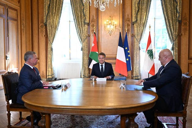 Emmanuel Macron, President of the French Republic; King Abdullah II of Jordan; Joseph Aoun, President of Lebanon. President Macron of the French Republic hosts the King of Jordan and Joseph Aoun, President of the Lebanese Republic, for a meeting at the Hôtel des Invalides in Paris, on September 17, 2026. The three leaders are working to strengthen Lebanon’s sovereignty and security, which are essential to the stability of the entire region. Together, they open a meeting of high-level military experts as part of the Aqaba Process, aimed at supporting the Lebanese Armed Forces, a pillar of the country’s sovereignty and indispensable for enabling the state to fully ensure the security of its territory and exercise the state’s monopoly on arms  Copyright: xJeannexAccorsini Pool BestimagexJeannexAccorsini Pool Bestimagex