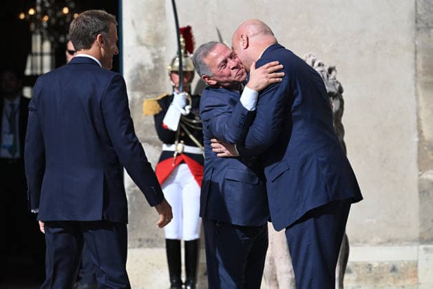 Emmanuel Macron, President of the French Republic; King Abdullah II of Jordan; Joseph Aoun, President of Lebanon. President Macron hosts the King of Jordan and Joseph Aoun, President of the Lebanese Republic, for a meeting at the Hôtel des Invalides in Paris, on September 17, 2026. The three leaders are working to strengthen Lebanon’s sovereignty and security, which are essential to the stability of the entire region. Together, they open a meeting of high-level military experts as part of the Aqaba Process, aimed at supporting the Lebanese Armed Forces, a pillar of the country’s sovereignty and indispensable for enabling the state to fully ensure the security of its territory and exercise the state’s monopoly on arms Jeanne Accorsini Pool  Copyright: xJeannexAccorsini Pool BestimagexJeannexAccorsini Pool Bestimagex
