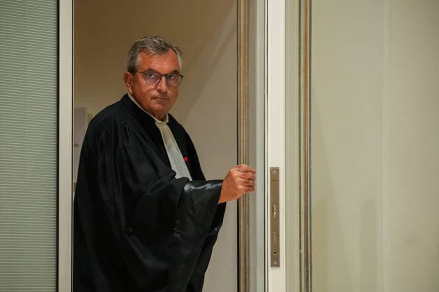 Rachida Dati Trial Aurelien Morissard MAXPPP MAXPPP Paris, Sept. 16, 2026 Lawyer Ralph Boussier leaves the Paris courthouse for Rachida Dati’s trial on corruption charges, in Paris, France, Wednesday, September 16, 2026 Aurelien Morissard MAXPPP Paris France  Copyright: xMAXPPPxAurelienxMorissard MAXPPPx MOR202609172676 MOR202609172676