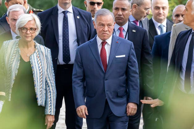 Paris, France September 17, 2026 - Meeting of the Aqaba process in support of the Lebanese armed forces at the Hotel des Invalides - Abdallah II POLITIQUE, ELYSEE, DIPLOMACIE, PAIX, LIBAN, PROCHE ORIENT, GEOPOLITIQUE, KING ABDULLAH II  Copyright: xVincentxIsorex
