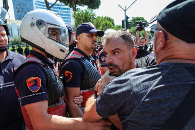 Protest in front of the Albanian Parliament in Tirana, Albania Protesters face police officers during a demonstration near the Albanian Parliament in Tirana, Albania, against the government following months of protests against a planned luxury tourism complex project in the protected area of Narta Lagoon in the city of Vlore, backed by a company linked to US President Donald Trump son-in-law, Jared Kushner, and his wife, Ivanka Trump here In Tirana, Albania, on September 17, 2026. Tirana Albania  Copyright: xMatrixxImages ArmandoxBabanix