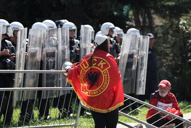 Protest in front of the Albanian Parliament in Tirana, Albania Protesters face police officers during a demonstration near the Albanian Parliament in Tirana, Albania, against the government following months of protests against a planned luxury tourism complex project in the protected area of Narta Lagoon in the city of Vlore, backed by a company linked to US President Donald Trump son-in-law, Jared Kushner, and his wife, Ivanka Trump here In Tirana, Albania, on September 17, 2026. Tirana Albania  Copyright: xMatrixxImages ArmandoxBabanix