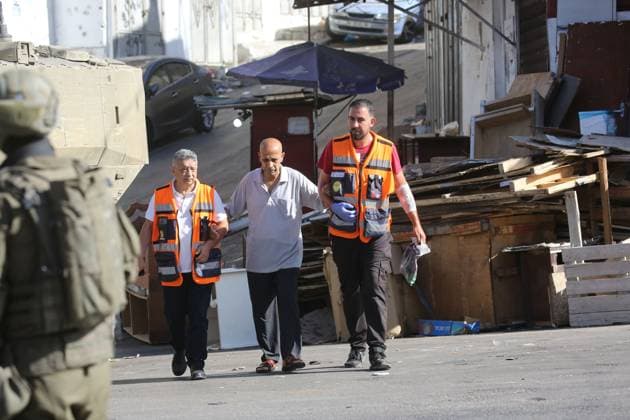 September 17, 2026, Nablus, Palestine, State of: NABLUS, OCCUPIED WEST BANK, SEPTEMBER 17, 2026: Israeli troops move along a street during a military operation in Ein Beit al-Ma refugee camp, west of Nablus in the occupied West Bank. Nablus Palestine, State of - ZUMAq101 20260917_zna_q101_014 Copyright: xNedalxShtiehx