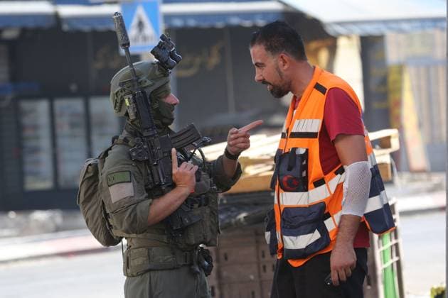 September 17, 2026, Nablus, Palestine, State of: NABLUS, OCCUPIED WEST BANK, SEPTEMBER 17, 2026: Israeli troops move along a street during a military operation in Ein Beit al-Ma refugee camp, west of Nablus in the occupied West Bank. Nablus Palestine, State of - ZUMAq101 20260917_zna_q101_015 Copyright: xNedalxShtiehx