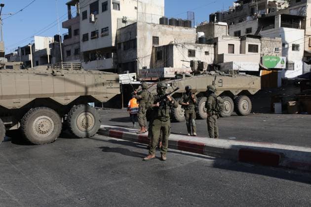 September 17, 2026, Nablus, Palestine, State of: NABLUS, OCCUPIED WEST BANK, SEPTEMBER 17, 2026: Israeli troops move along a street during a military operation in Ein Beit al-Ma refugee camp, west of Nablus in the occupied West Bank. Nablus Palestine, State of - ZUMAq101 20260917_zna_q101_019 Copyright: xNedalxShtiehx