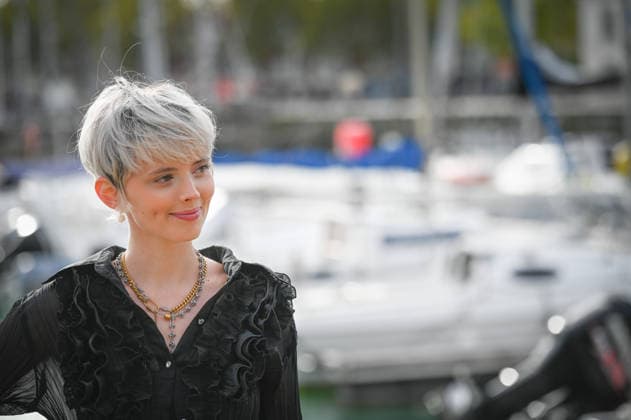 La Rochelle TV Fiction Festival 2026 Photocall September 17, 28th La Rochelle TV Fiction Festival 28th edition of the La Rochelle TV Fiction Festival Photocall for On aboie en silence by Louisiane Gouverneur 459739 September 17, 2026 France  Copyright: xBarbaraxNeymanx xStarfacex STAR_459739_004