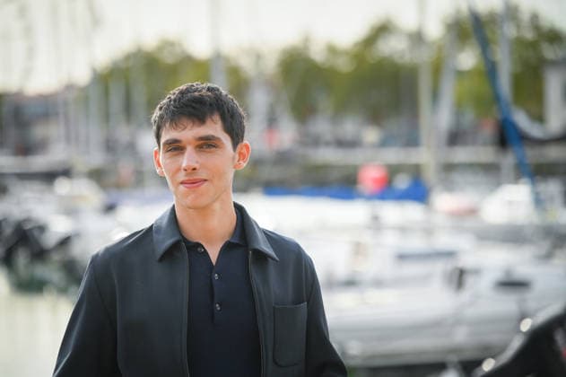 La Rochelle TV Fiction Festival 2026 Photocall September 17, 28th La Rochelle TV Fiction Festival 28th edition of the La Rochelle TV Fiction Festival Photocall for On aboie en silence Théo Augier 459739 September 17, 2026 France  Copyright: xBarbaraxNeymanx xStarfacex STAR_459739_006