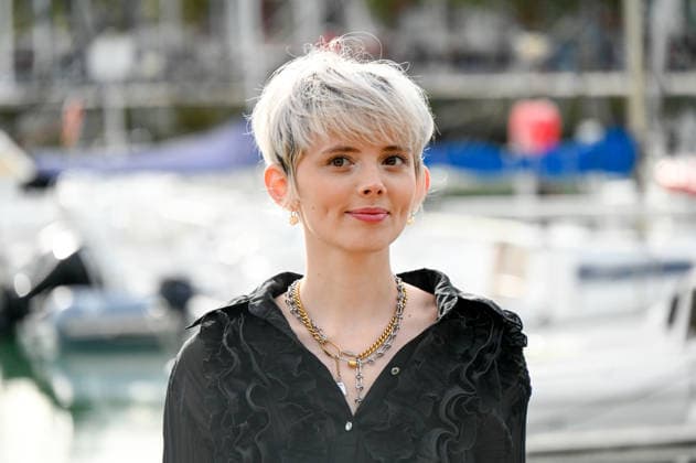 La Rochelle TV Fiction Festival 2026 Photocall September 17, 28th La Rochelle TV Fiction Festival 28th edition of the La Rochelle TV Fiction Festival Photocall for On aboie en silence by Louisiane Gouverneur 459739 September 17, 2026 France  Copyright: xBarbaraxNeymanx xStarfacex STAR_459739_018