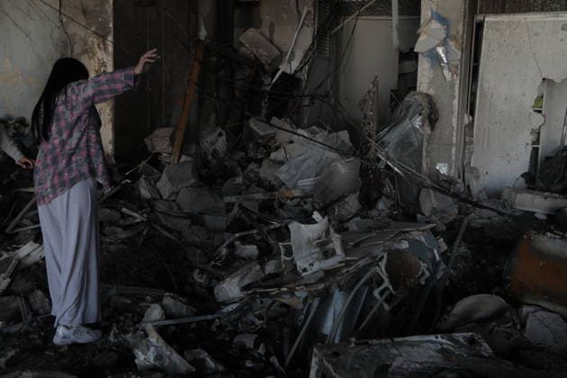 Russian attacks on Odesa cause destruction ODESA, UKRAINE - SEPTEMBER 17: An interior view of damage inside an apartment on the 15th floor of a multi-story residential building following a Russian strike in Odesa, Ukraine, September 17, 2026. The attack caused severe structural damage to upper-level units, leaving debris and shattered walls throughout the complex. Arthur Shvits Anadolu Odesa Ukraine. Editorial use only. Please get in touch for any other usage.  Copyright: x2026xAnadoluxArthurxShvitsx