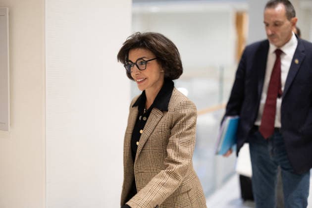 Rachida Dati trial on corruption charges - Paris Former French culture minister Rachida Dati arrives at the Paris courthouse for her trial on corruption charges, along with Former Renault-Nissan executive Carlos Ghosn, in Paris on September 17, 2026. Photo by Raphael Lafargue ABACAPRESS.COM Paris France  Copyright: xLafarguexRaphael ABACAx