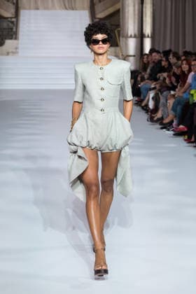 Paul Costelloe SS27 Show at London Fashion Week LONDON, UNITED KINGDOM - SEPTEMBER 17: A model walks the runway during Paul Costelloe Spring Summer 2027 show at London Fashion Week in London, United Kingdom on September 17, 2026. Wiktor Szymanowicz Anadolu London United Kingdom. Editorial use only. Please get in touch for any other usage.  Copyright: x2026xAnadoluxWiktorxSzymanowiczx