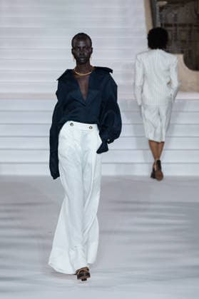 Paul Costelloe SS27 Show at London Fashion Week LONDON, UNITED KINGDOM - SEPTEMBER 17: Models walk the runway during Paul Costelloe Spring Summer 2027 show at London Fashion Week in London, United Kingdom on September 17, 2026. Wiktor Szymanowicz Anadolu London United Kingdom. Editorial use only. Please get in touch for any other usage.  Copyright: x2026xAnadoluxWiktorxSzymanowiczx