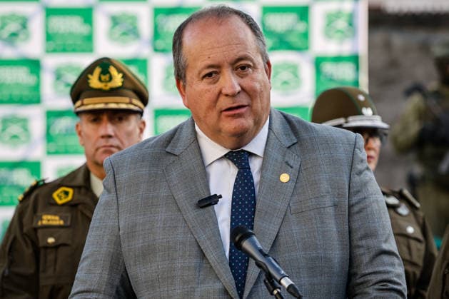 Santiago, September 17, 2026 Following investigations conducted by the Carabineros’ OS7 Department in conjunction with the Public Prosecutor’s Office, the results of the operation that led to the arrest of several individuals—members of an organization—have been released, and the seizure of more than one metric ton of drugs and vehicles in Puente Alto. Diego Martin Aton Chile, Aton 1191214 jpeg  Copyright: DIEGOxMARTIN ATONxCHILE