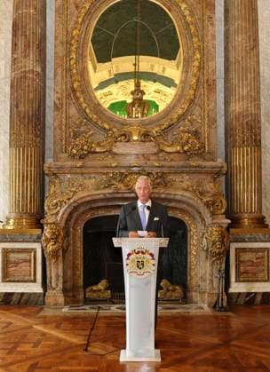 King Philippe of Belgium receives BeHeroes BRUSSELS, BELGIUM - SEPTEMBER 17 : King Philippe of Belgium receives twelve heroes from the BeHeroes initiative at the Royal Palace pictured on September 17, 2026 in Brussels, Belgium, 17 09 2026 Brussels Belgium  Copyright: xXpix