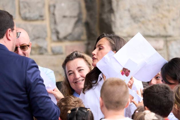 Queen Letizia attends the Opening of the School Year 2026 2027 Queen Letizia of Spain attends the Opening of the School Year 2026 2027 at Gesta Primary School on September 17, 2026 in Oviedo, Spain Photo by IMAGO MPG Oviedo Gesta Primary School Asturias Spain  Copyright: xMPGx