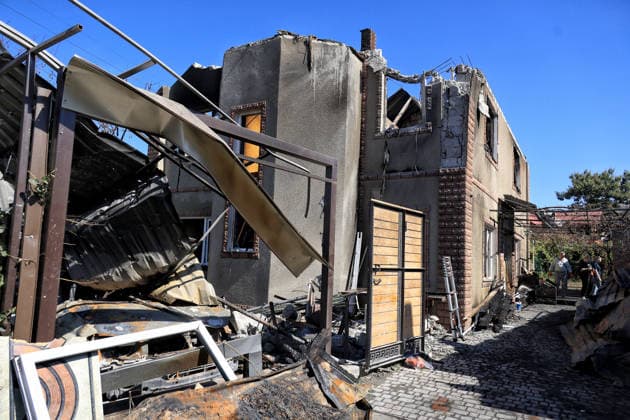A private house is destroyed by a massive overnight Russian drone strike in a residential area of the Peresypskyi district, Odesa, Ukraine, September 17, 2026. The blast wave and debris destroyed one private house, while at least four neighbouring properties sustained significant damage, with roofs wrecked, windows shattered, and walls scarred by shrapnel. Falling debris also ignited outbuildings, garages, and several nearby parked cars. Civilians, including children, were injured in the attack. (Photo by Nina Liashonok Ukrinform) Private house destroyed by Russian attack on Odesa Copyright: xNinaxLiashonokx