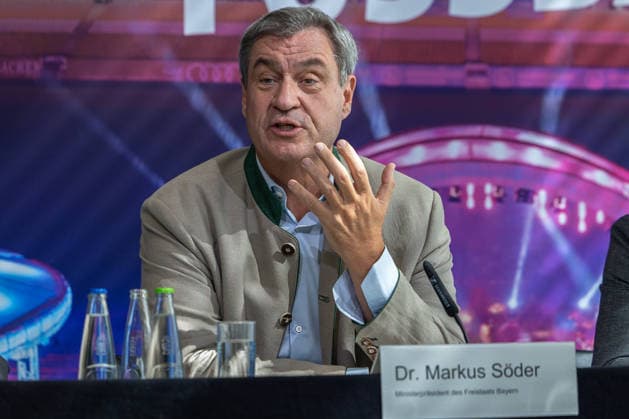 Statement of Interest by the City of Nuremberg, the Free State of Bavaria, and the BLSV Regarding the 20XX Finals, Nuremberg, September 17, 2026 Dr. Markus Söder, Minister-President of the Free State of Bavaria, speaks at a press conference at Max Morlock Stadium, gesturing with his raised hand. His focused expression 20260917-6V2A1138-M4000