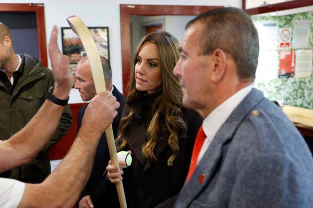. 17 09 2026. Isle of Bute, United Kingdom. Prince William and Kate Middleton, the Prince and Princess of Wales, during a visit to the Bute Shinty Club in Rothesay, on the Isle of Bute, in Scotland, United Kingdom.  xPoolx xi-Imagesx IIM-27012-0016