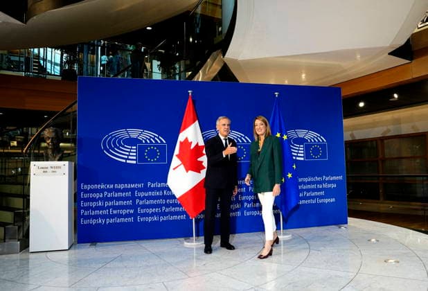 September 17, 2026, Strasbourg, France: Prime Minister Mark Carney, left, walks with President of the European Parliament Roberta Metsola as he arrives at the European Parliament in Strasbourg, France, where he will give an address, on Thursday, Sept. 17, 2026. Strasbourg France  - ZUMAc35_ 20260917_zaf_c35_037 Copyright: xJustinxTangx