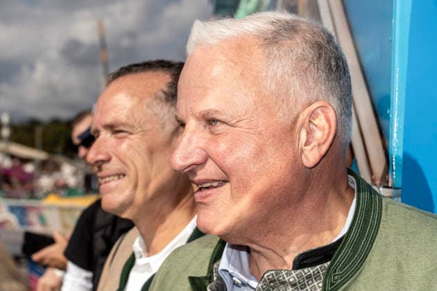 Oktoberfest 2026: Festival hosts Peter Inselkammer and Christian Schottenhamel at the Fisherman s ride during the traditional press tour, Munich, September 17, 2026; Germany, Munich, September 17, 2026, Oktoberfest 2026, festival hosts Peter