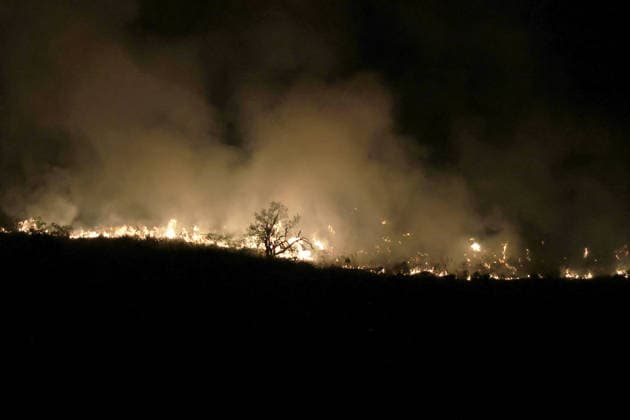 IPA88637771 - The photo shows a massive fire raging on Mount Biliemi in Partinico and in the Camporeale area  Copyright: xAlbertoxLoxBiancox xAlbertoxLoxBiancox IPA88637771