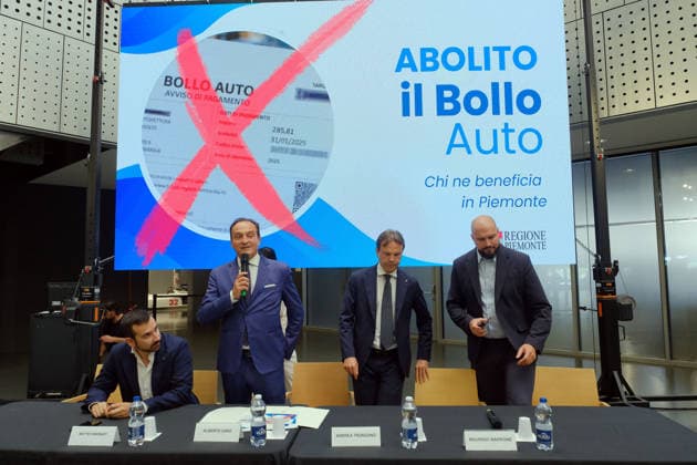 IPA88637964 - Turin: Press conference on the abolition of the vehicle registration tax. Pictured: Piedmont Regional President Alberto Cirio, accompanied by Regional Councilors Matteo Marnati (Transport), Andrea Tronzano (Budget), and Maurizio Marrone (Welfare).  Copyright: xCOSTANTINOxSERGIx xCOSTANTINOxSERGIx IPA88637964