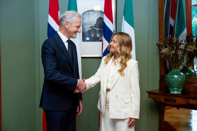 Italian Prime Minister Visits Norway Oslo 20260917 Prime Minister Jonas Gahr Store (Ap) welcomes Italian Prime Minister Giorgia Meloni to a meeting at the government’s official residence on Parkveien on Thursday afternoon. Photo: Stian Lysberg Solum POOL NTB Oslo Norway jIuZzSfZgAk EDITORIAL USE ONLY Ref POLjIuZzSfZgAk jpg  Copyright: xStianxLysbergxSolumx xPOOLx xNTBx