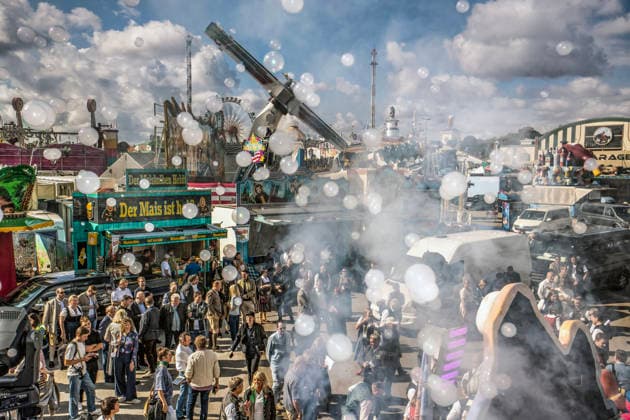 Oktoberfest 2026, view of the Fisherman’s ride overlooking the Theresienwiese; soap bubbles and mist from the ride fill the scene, Munich, September 17, 2026, Germany, Munich, September 17, 2026,