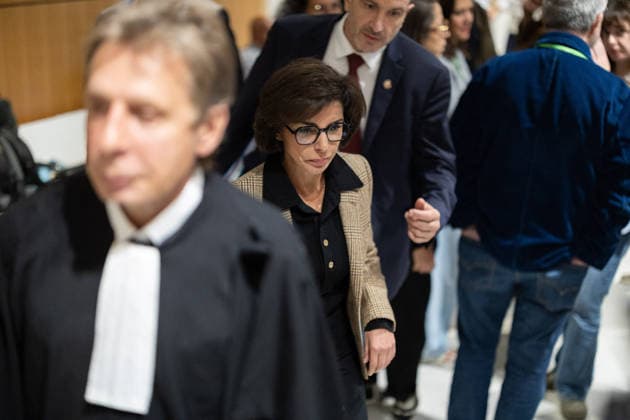 Rachida Dati trial on corruption charges - Paris Former French culture minister Rachida Dati during a break prior her hearing at the Paris courthouse for her trial on corruption charges, along with Former Renault-Nissan executive Carlos Ghosn, in Paris on September 17, 2026. Photo by Raphael Lafargue ABACAPRESS.COM Paris France  Copyright: xLafarguexRaphael ABACAx