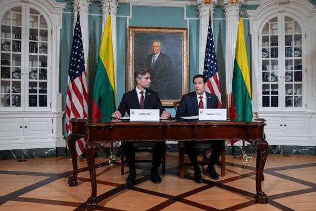US and Lithuania sign Critical Minerals Framework MOU WASHINGTON, D.C., UNITED STATES - SEPTEMBER 17: U.S. Secretary of State Marco Rubio (R) speaks before signing a Critical Minerals Framework Memorandum of Understanding with Lithuanian Foreign Minister Kstutis Budrys (L) during a signing ceremony in the Treaty Room at the U.S. Department of State in Washington, D.C., on September 17, 2026. Mehmet Eser Anadolu District of Columbia United States. Editorial use only. Please get in touch for any other usage.  Copyright: x2026xAnadoluxMehmetxEserx