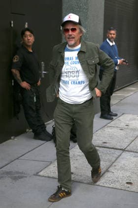 September 17, 2026: Ethan Hawke at ABC studios for Ã¢â‚¬ËœThe ViewÃ¢  - ZUMAh16_ 20260917_zaf_h16_009 Copyright: xDanxHerrickx