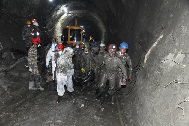 Nepalese rescue teams continued searching for survivors following the devastating glacial floods that swept through the Himalayan region. Officials said 5 bodies were recovered from a tunnel buried by debris in Nepal on September 17, 2026. More than 8,700 Nepal Army personnel have been deployed across the affected areas. A joint rescue team conducted search and recovery operations for human remains and bodies along the Matilo Trishuli River and other flood-affected waterways.  NEP2026091703 NepalesexArmy