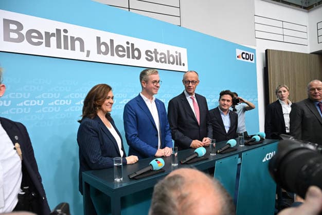 Chancellor Merz joins Evers for CDU Berlin’s Final Campaign Push in Berlin BERLIN, GERMANY - SEPTEMBER 17: Federal Chancellor Friedrich Merz and CDU Berlin lead candidate Stefan Evers take part in the final phase of the CDU’s Berlin election campaign under the motto: Keeping Extremists Out of Power. Solutions from the Centre , at the CDU Federal Headquarters in Berlin, Germany, on September 17, 2026. The Berlin House of Representatives election will take place on September 20, 2026. Volodymyr Sindieiev Anadolu Berlin Germany. Editorial use only. Please get in touch for any other usage.  Copyright: x2026xAnadoluxVolodymyrxSindieievx