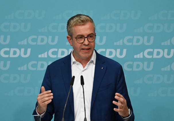 Chancellor Merz joins Evers for CDU Berlin’s Final Campaign Push in Berlin BERLIN, GERMANY - SEPTEMBER 17: Federal Chancellor Friedrich Merz (not seen) and CDU Berlin lead candidate Stefan Evers take part in the final phase of the CDU’s Berlin election campaign under the motto: Keeping Extremists Out of Power. Solutions from the Centre , at the CDU Federal Headquarters in Berlin, Germany, on September 17, 2026. The Berlin House of Representatives election will take place on September 20, 2026. Volodymyr Sindieiev Anadolu Berlin Germany. Editorial use only. Please get in touch for any other usage.  Copyright: x2026xAnadoluxVolodymyrxSindieievx