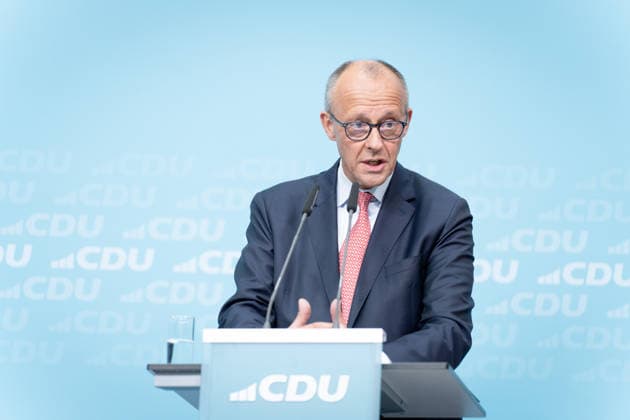 Final stretch of the election campaign, CDU, Konrad Adenauer House, Berlin; Final stretch of the election campaign, CDU, Konrad Adenauer House, Federal Chancellor Friedrich Merz, Berlin, Germany