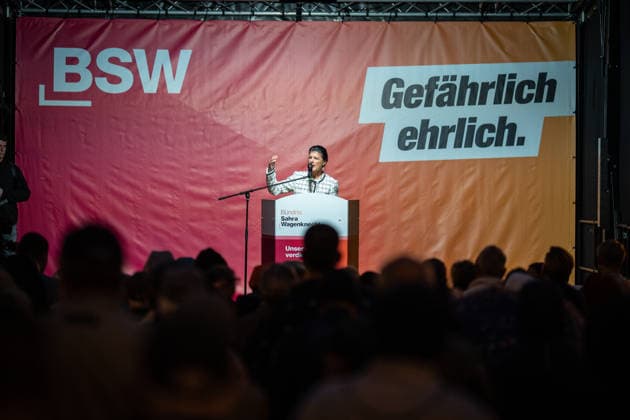 Party founder Sahra Wagenknecht speaks at Am Markt in Schwerin at the closing event for the 2026 state election in Mecklenburg-Western Pomerania; campaign wrap-up for the BSW (Alliance for Social Justice and Economic Reason) party in Schwerin, Schwerin, Mecklenburg-Western Pomerania, Germany; Am Markt